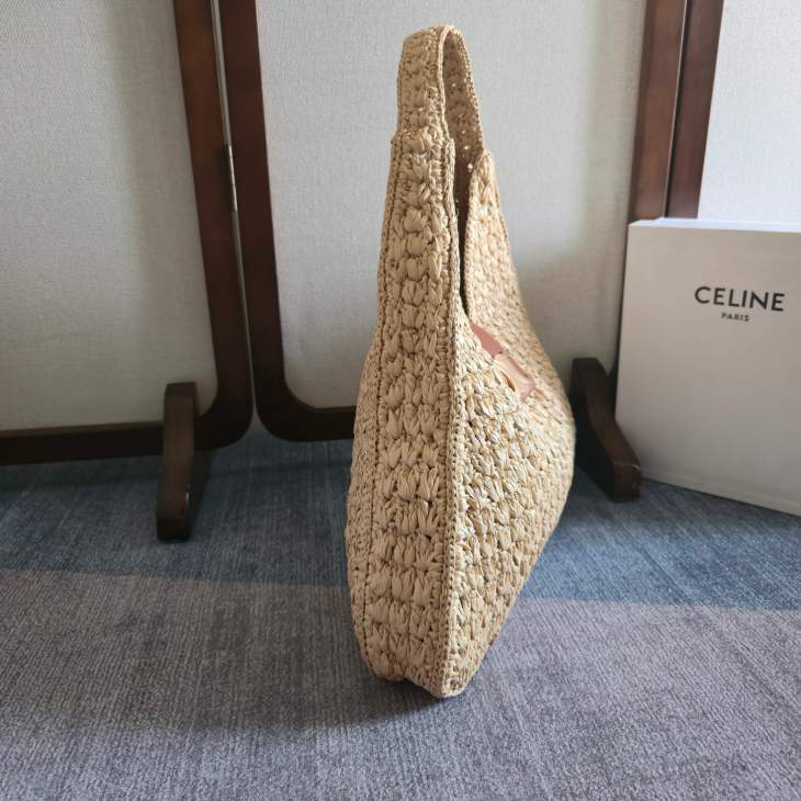 Picture of Celine Handbags _SKUfw225666795fw